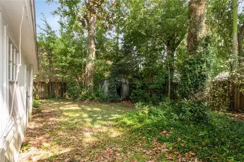 Exterior - 142 Florence Pl, Mobile, AL 36607 photo 4 of 14