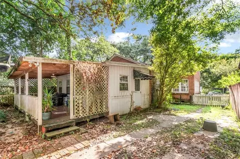 Exterior - 142 Florence Pl, Mobile, AL 36607 photo 9 of 14