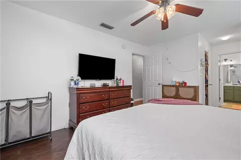 Bedroom - 2890 Barlett Dr, Mobile, AL 36608 photo 2 of 4