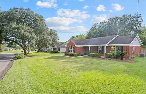 Other - 2890 Barlett Dr, Mobile, AL 36608 photo 2 of 8