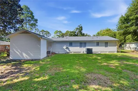 Exterior - 318 Sutherland Dr, Chickasaw, AL 36611 photo 5 of 6