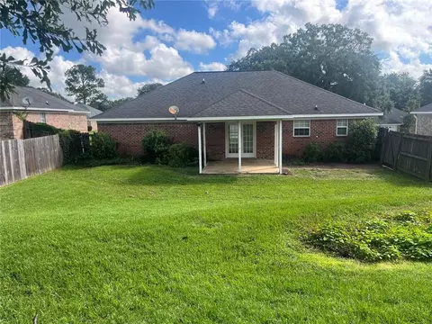 Exterior - 1912 Clarke Rd E, Mobile, AL 36695 photo 5 of 7