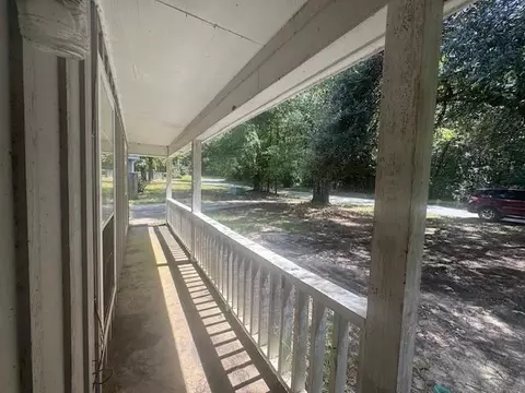 Exterior - 706 Pine Run Rd, Mobile, AL 36695 photo 4 of 6