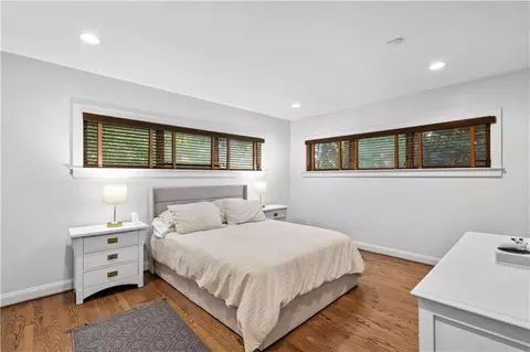 Bedroom - 312 Indian Creek Dr E, Mobile, AL 36607 photo 1 of 5