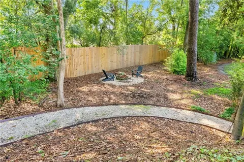 Exterior - 312 Indian Creek Dr E, Mobile, AL 36607 photo 4 of 10