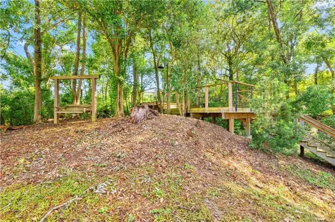 Exterior - 312 Indian Creek Dr E, Mobile, AL 36607 photo 6 of 10
