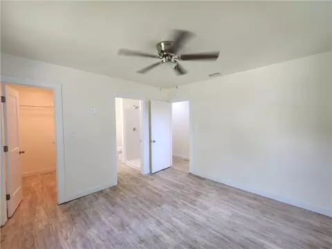 Bedroom - 2059 Holmes Dr, Mobile, AL 36605 photo 1 of 4