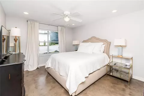 Bedroom - 4009 Old Shell Rd #C3, Mobile, AL 36608 photo 2 of 2