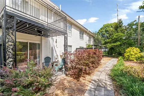Exterior - 4009 Old Shell Rd #C3, Mobile, AL 36608 photo 2 of 10