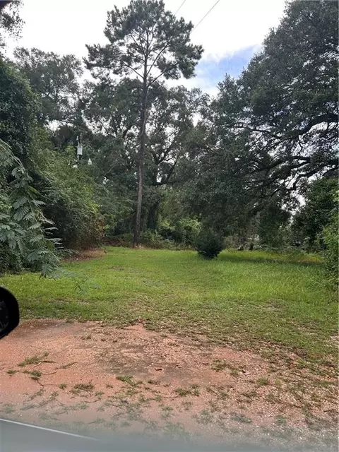 4033 Cottage Hill Rd, Mobile, AL 36609
