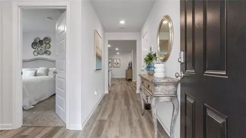 Entry Way - 10318 Lowell St E, Mobile, AL 36695 photo 1 of 11