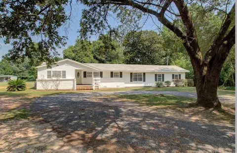 15162 Randolph Foster Rd, Wilmer, AL 36587