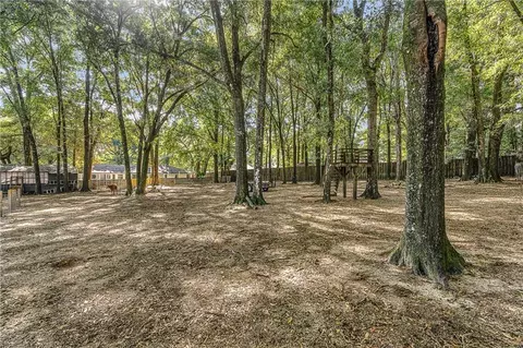 Exterior - 3149 Lacoste Rd, Mobile, AL 36618 photo 12 of 16