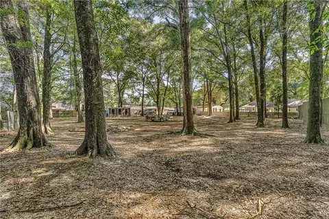 Exterior - 3149 Lacoste Rd, Mobile, AL 36618 photo 11 of 16