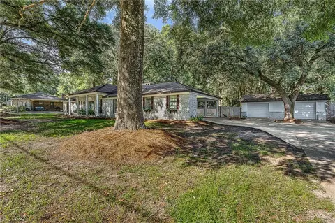 Exterior - 3149 Lacoste Rd, Mobile, AL 36618 photo 15 of 16
