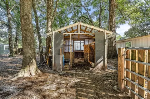Exterior - 3149 Lacoste Rd, Mobile, AL 36618 photo 8 of 16