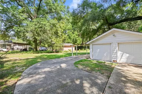Exterior - 4904 Mercedes Rd, Mobile, AL 36618 photo 12 of 13