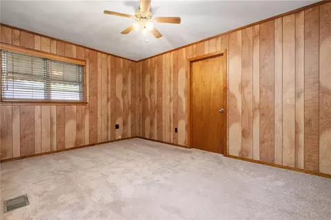 Bedroom - 4904 Mercedes Rd, Mobile, AL 36618 photo 11 of 11
