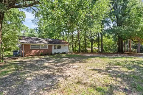 Exterior - 4904 Mercedes Rd, Mobile, AL 36618 photo 13 of 13