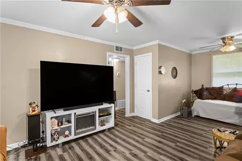 Entry Way - 4159 Marchal Ln, Mobile, AL 36618 photo 1 of 2