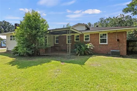 Exterior - 112 Sutherland Dr, Chickasaw, AL 36611 photo 11 of 11