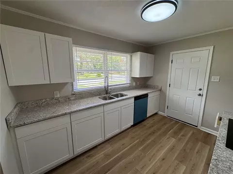 Kitchen - 3011 Westgate St, Mobile, AL 36606 photo 2 of 2