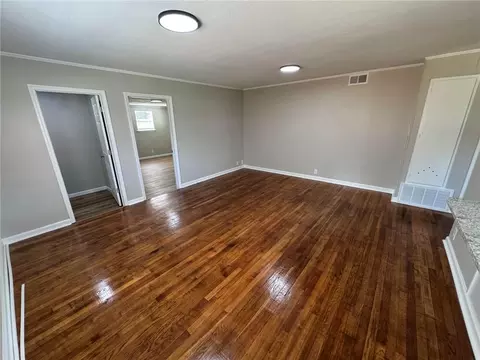 Living - 3011 Westgate St, Mobile, AL 36606 photo 1 of 5