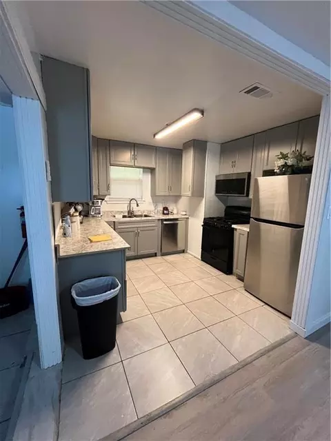 Kitchen - 4775 Kirkwell Dr, Mobile, AL 36619 photo 2 of 2