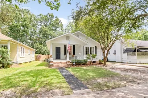 Exterior - 259 Crenshaw St, Mobile, AL 36606 photo 4 of 15