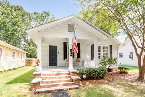 Exterior - 259 Crenshaw St, Mobile, AL 36606 photo 7 of 15