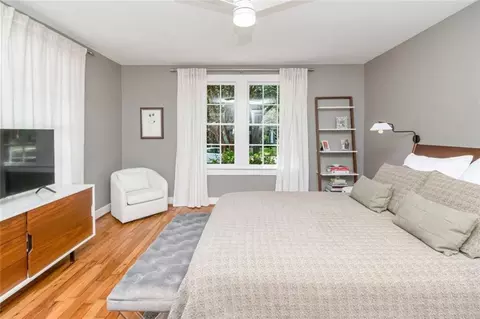 Bedroom - 259 Crenshaw St, Mobile, AL 36606 photo 3 of 5