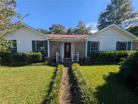 8459 Grand Oaks Dr, Theodore, AL 36582