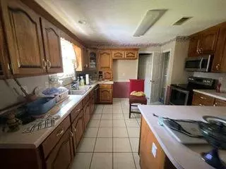 6715 Barnes Dr E, Theodore, AL 36582 photo 6