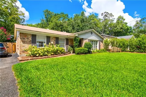 Exterior - 205 Wacker Ln S, Mobile, AL 36608 photo 2 of 9
