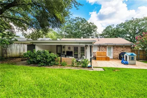 Exterior - 205 Wacker Ln S, Mobile, AL 36608 photo 7 of 9