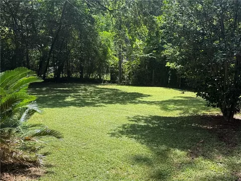 Exterior - 5105 Norton Ln, Mobile, AL 36608 photo 6 of 8