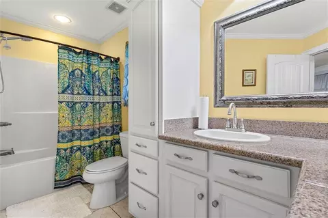 Bath - 10999 Lott Rd, Chunchula, AL 36521 photo 2 of 2