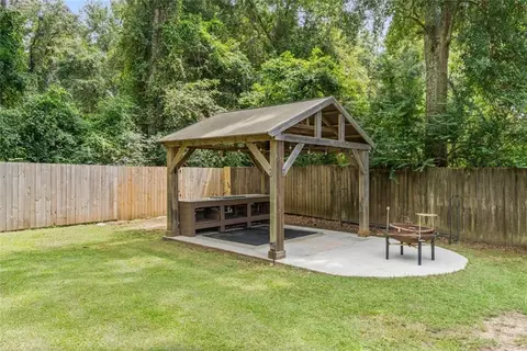 Exterior - 1081 Valley View Ct, Mobile, AL 36695 photo 3 of 4