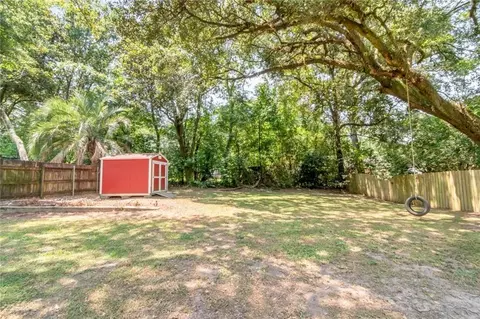 Exterior - 288 Mayflower St, Mobile, AL 36609 photo 12 of 13