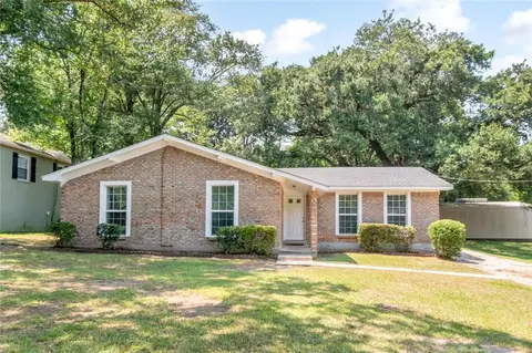 288 Mayflower St, Mobile, AL 36609