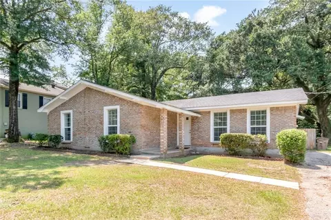 Exterior - 288 Mayflower St, Mobile, AL 36609 photo 2 of 13