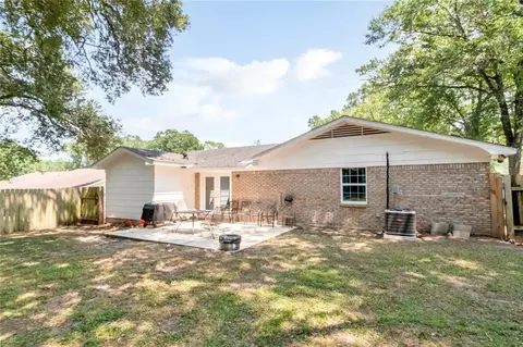 Exterior - 288 Mayflower St, Mobile, AL 36609 photo 7 of 13