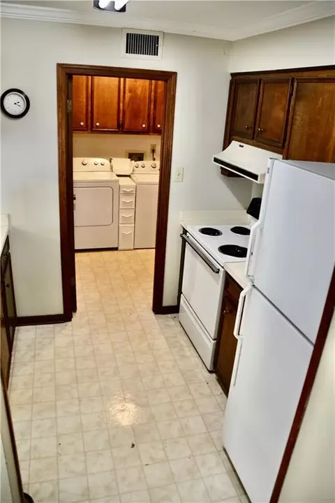 Kitchen - 6421 Cedar Bend Ct #A, Mobile, AL 36608 photo 1 of 1