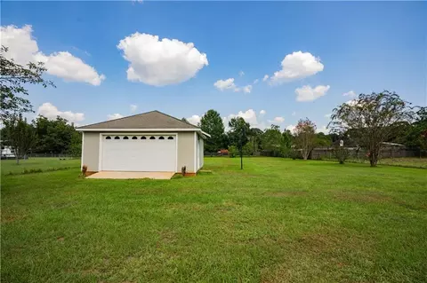 Exterior - 10430 Lott Rd, Chunchula, AL 36521 photo 3 of 4