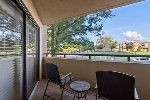 Exterior - 100 Tower Dr #101, Daphne, AL 36526 photo 4 of 7