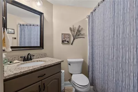 Bath - 100 Tower Dr #101, Daphne, AL 36526 photo 3 of 3