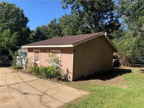 Exterior - 24975 County Road 54 E, Daphne, AL 36526 photo 11 of 15
