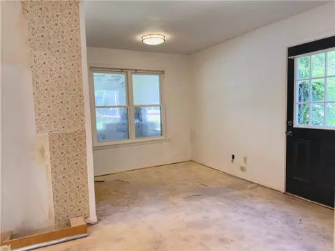 Living - 24975 County Road 54 E, Daphne, AL 36526 photo 6 of 6