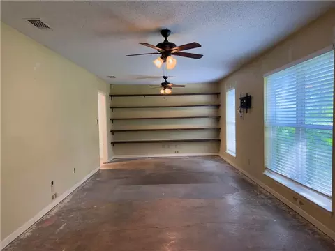 Living - 24975 County Road 54 E, Daphne, AL 36526 photo 2 of 6