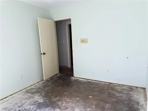 Bedroom - 24975 County Road 54 E, Daphne, AL 36526 photo 4 of 9
